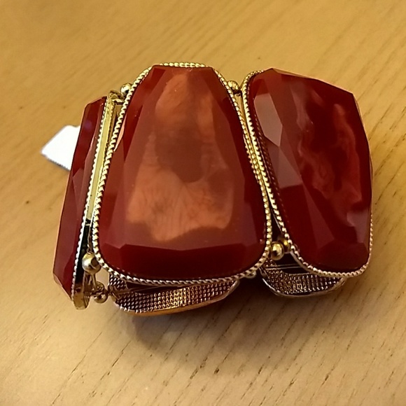 NWT Bold & Beautiful Bracelet - NY Company - Picture 6 of 7